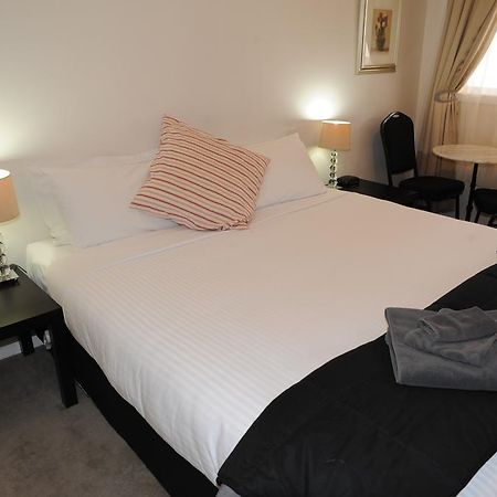 Norwood House Motel & Receptions Mornington Eksteriør billede